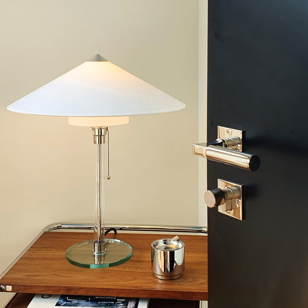 Lampe de Table Minimaliste Bauhaus - Élégance Intemporelle et Éclairage Doux