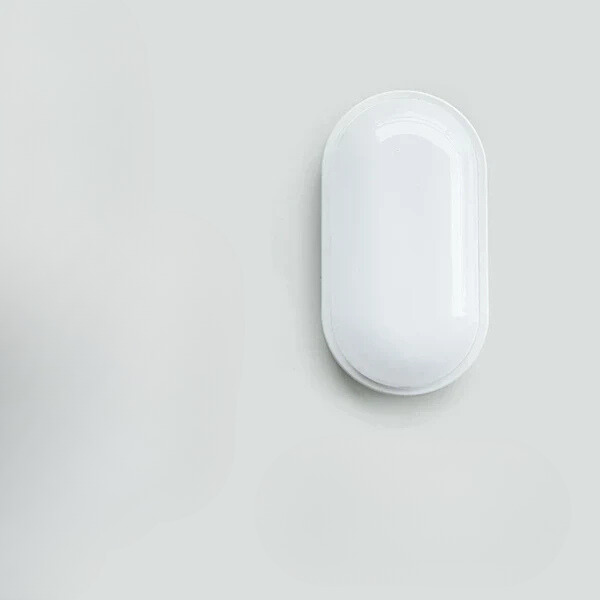 Plafonnier LED Étanche pour Salle de Bain - Résistant à l'Humidité et Énergétiquement Efficace