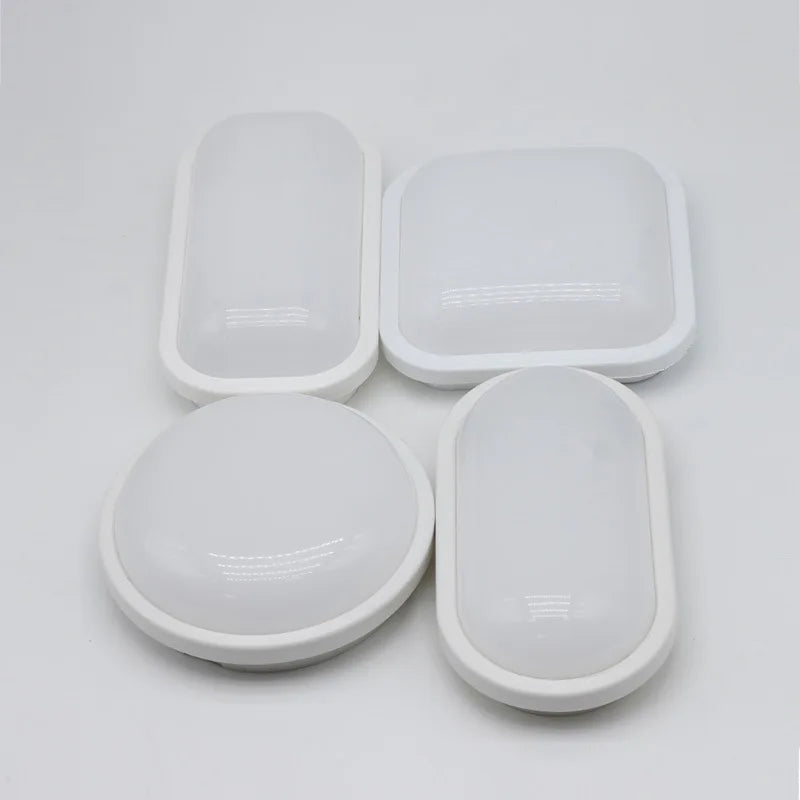 Plafonnier LED Étanche pour Salle de Bain - Résistant à l'Humidité et Énergétiquement Efficace