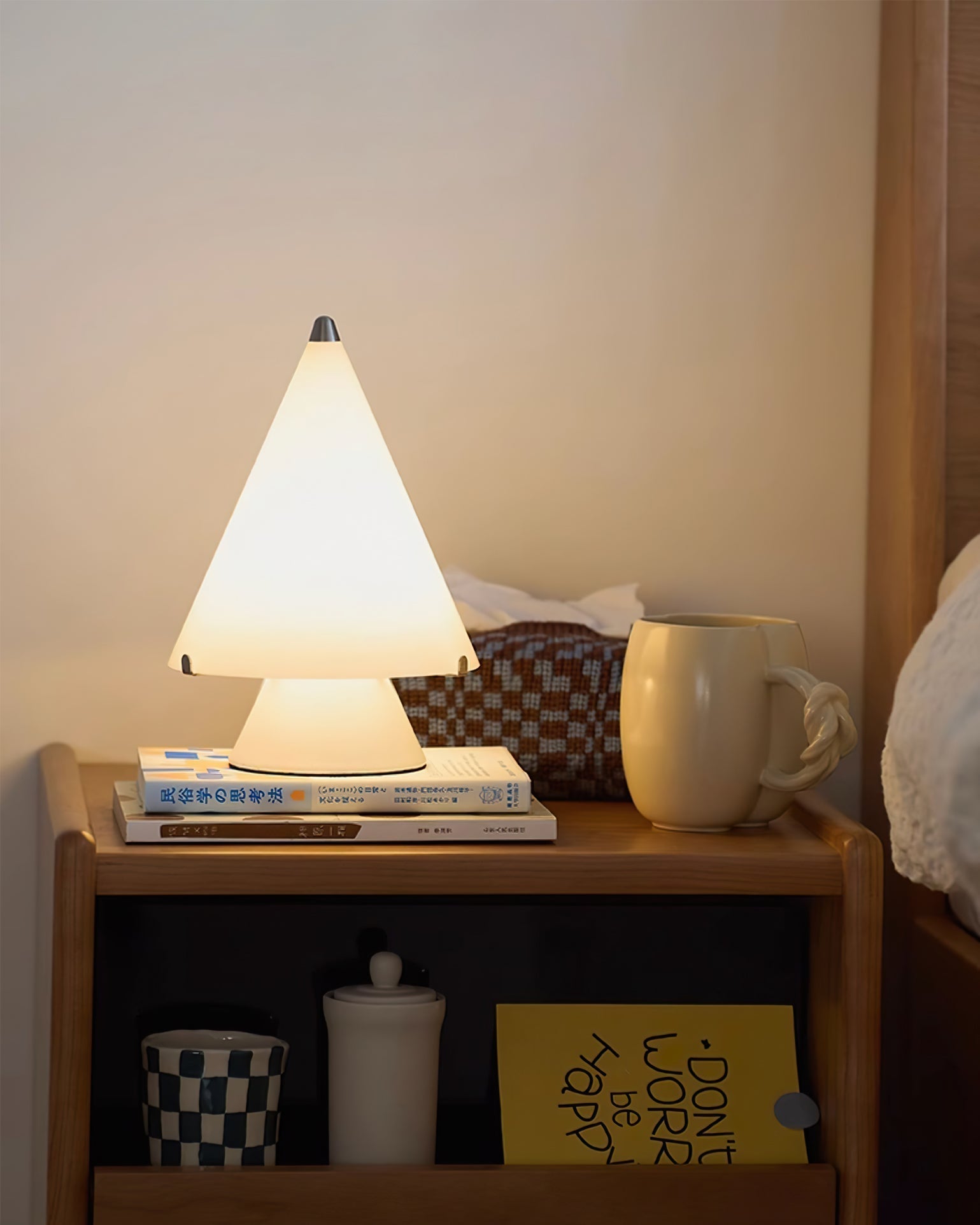 Lampe de Table Moderne en Métal - Éclairage Uniforme et Design Élégant