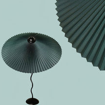 Lampe de Table Élégante - Abat-Jour Plissé et Fini à la Main