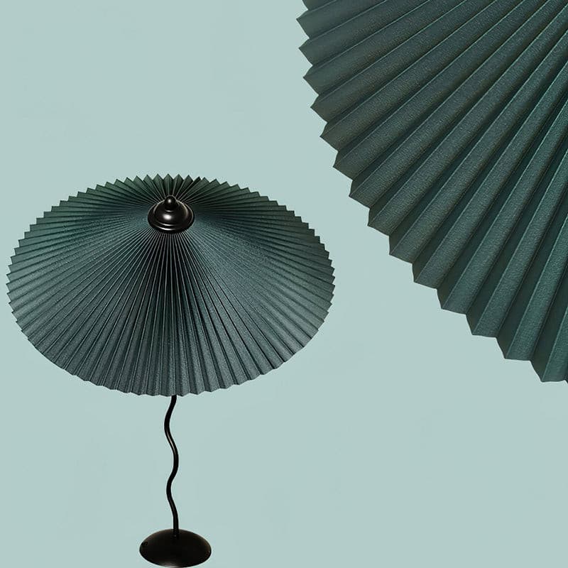 Lampe de Table Élégante - Abat-Jour Plissé et Fini à la Main