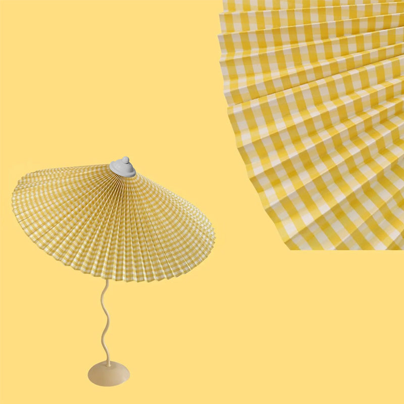 Lampe de Table Élégante - Abat-Jour Plissé et Fini à la Main