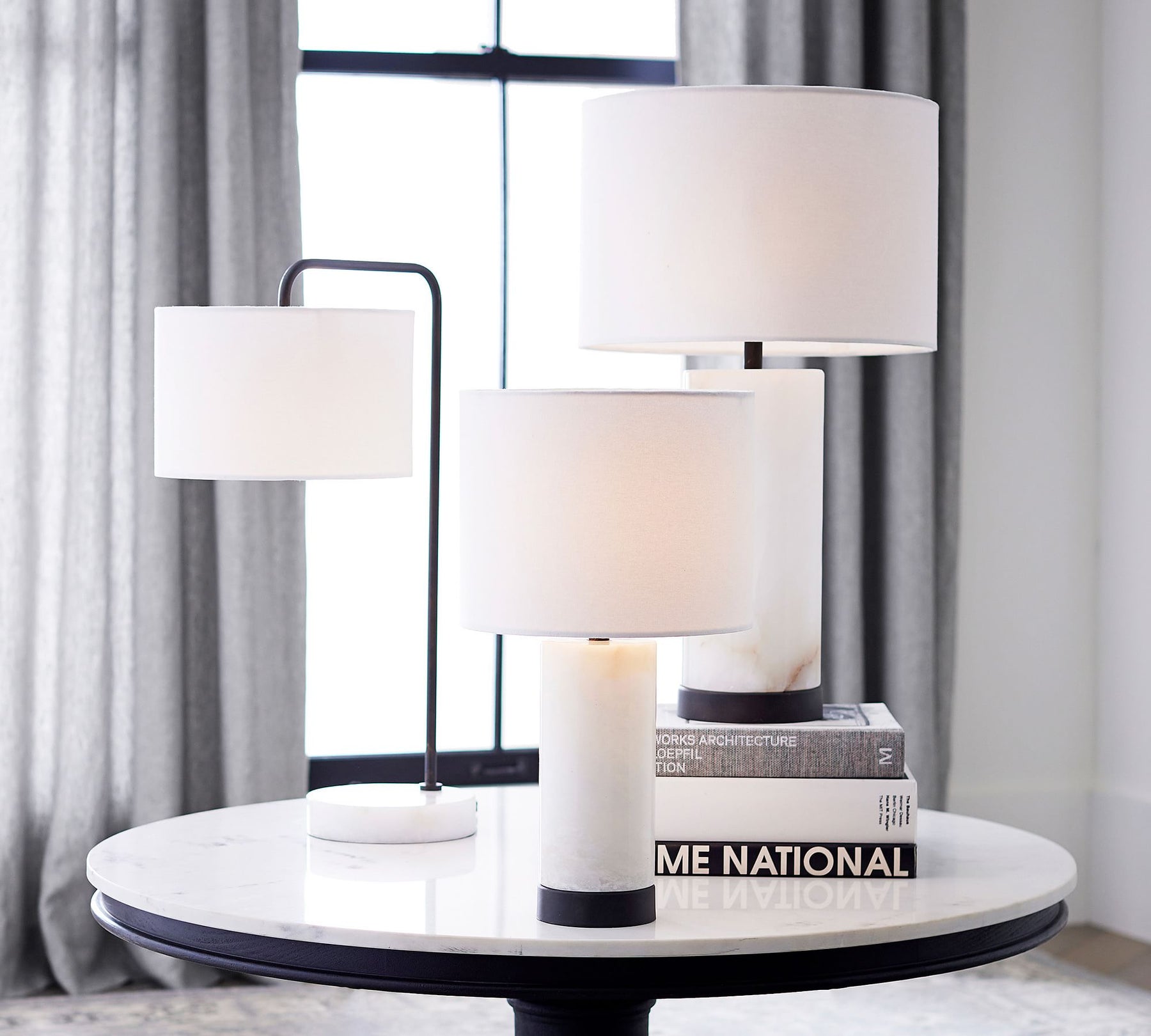 Lampe de Table en Albâtre - Ambiance Chaleureuse et Élégante