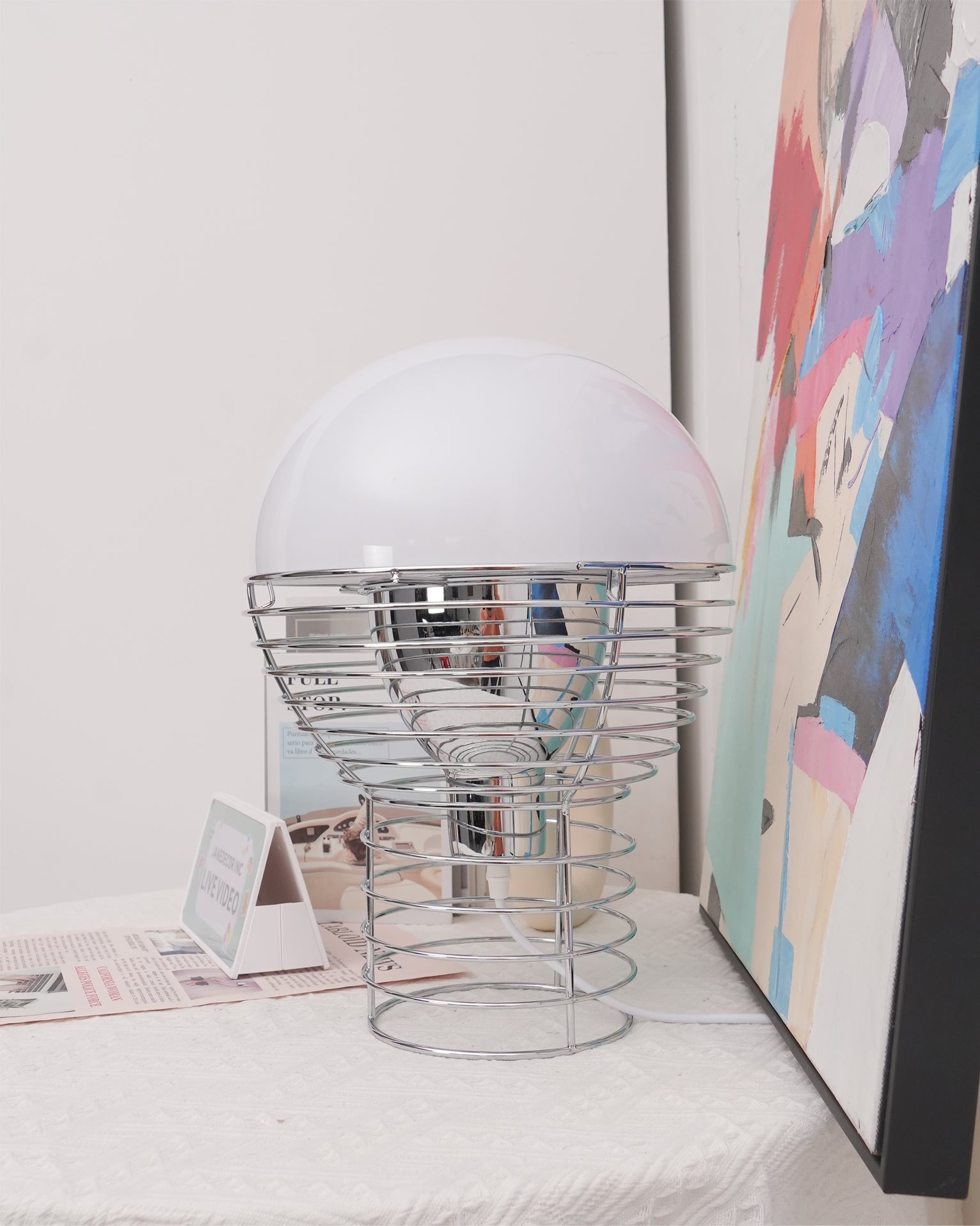 Lampe de Bureau Minimaliste en Métal - Design Audacieux et Polyvalent