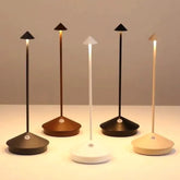 Lampe LED Sans Fil Portable - Éclairage Dimmable et Esthétique Moderne