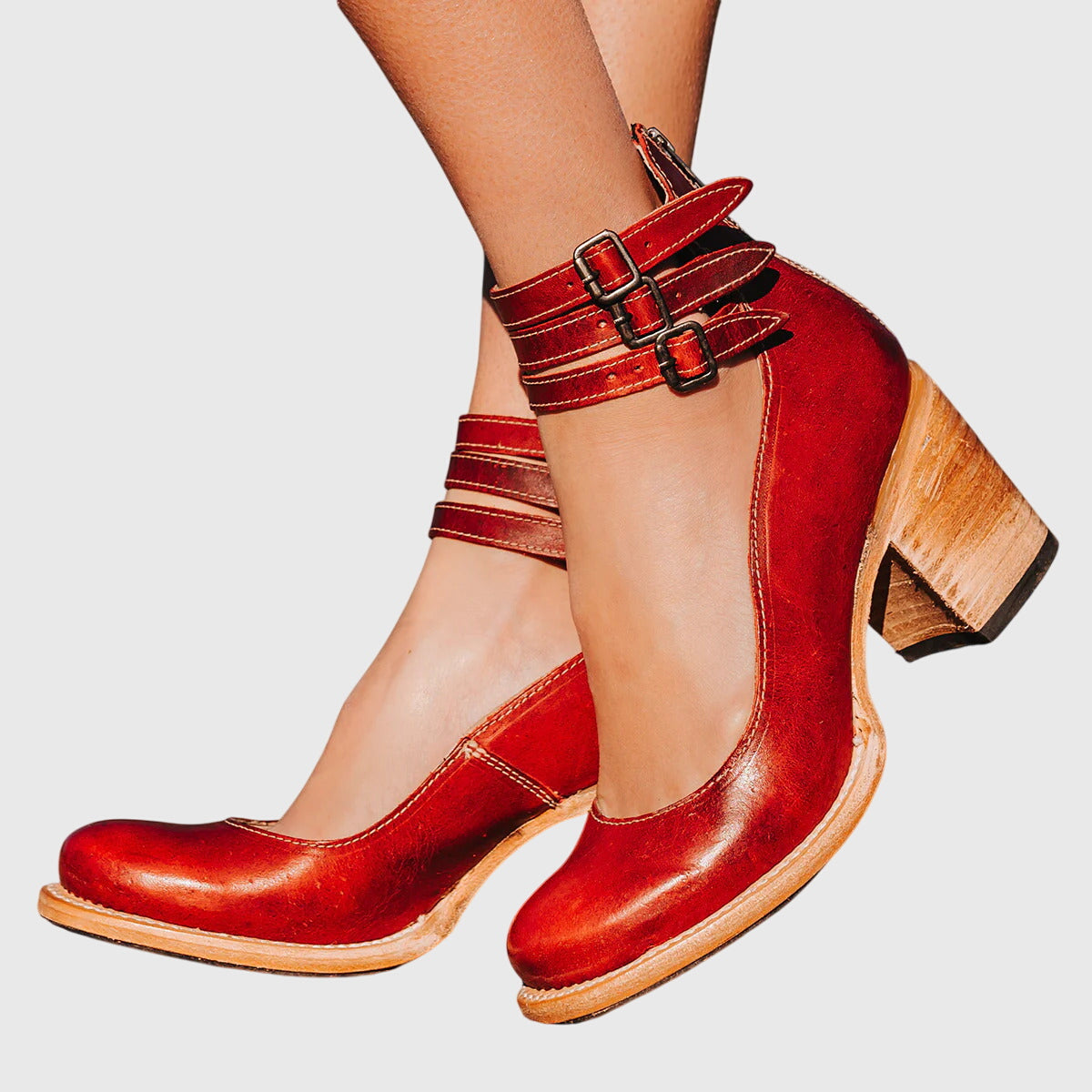 Sandales cuir élégantes femme design ergonomique confort chic été