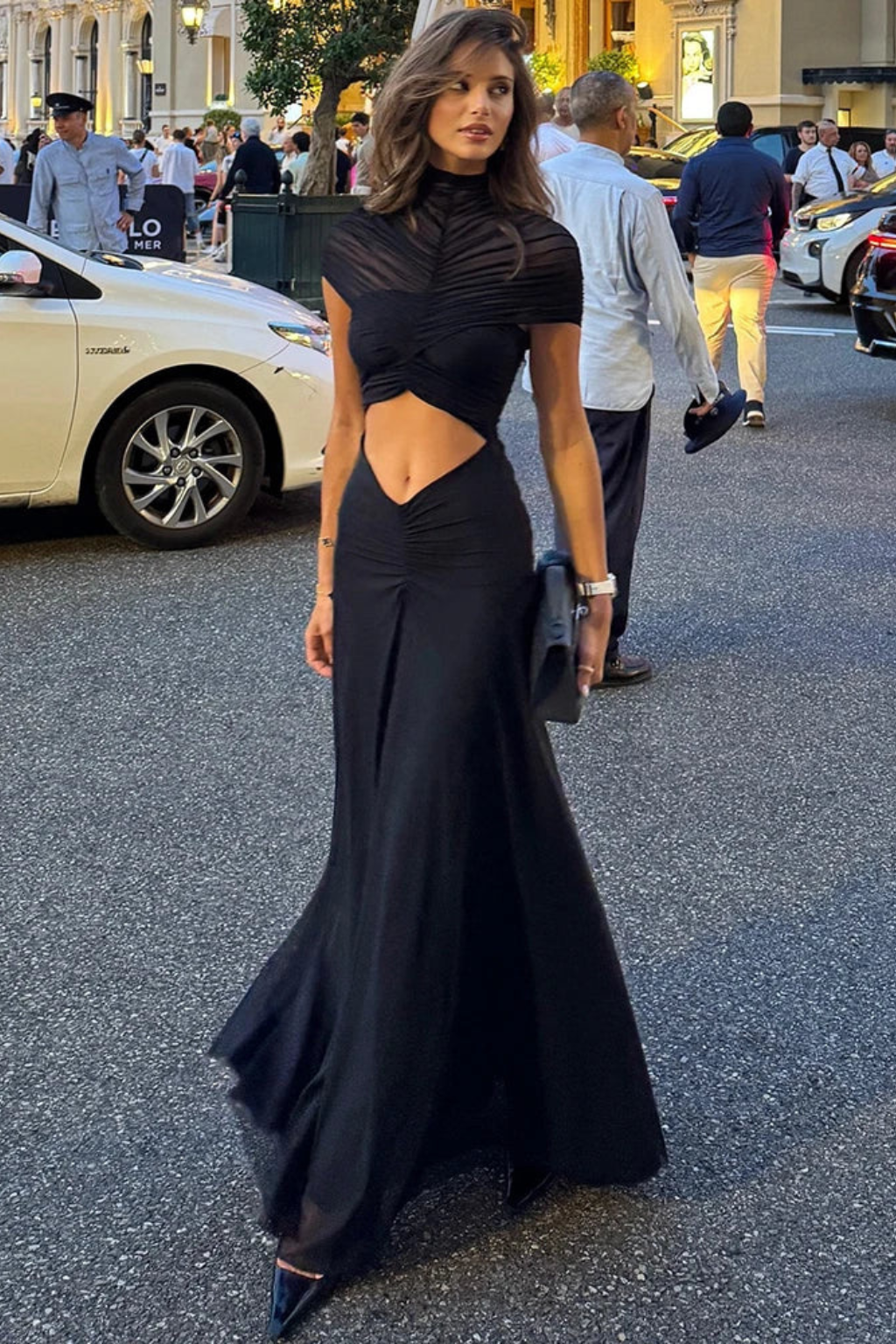 Robe de Soirée Maxi Élégante | Taille Froncée et Col Haut