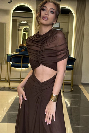 Robe de Soirée Maxi Élégante | Taille Froncée et Col Haut