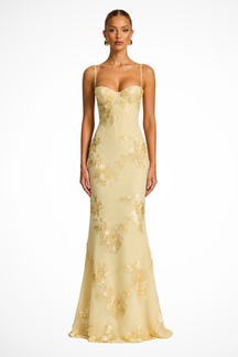 Robe longue brodée fleurie corsage corset bretelles fines femme