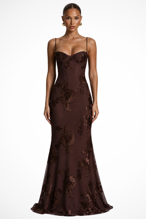 Robe longue brodée fleurie corsage corset bretelles fines femme