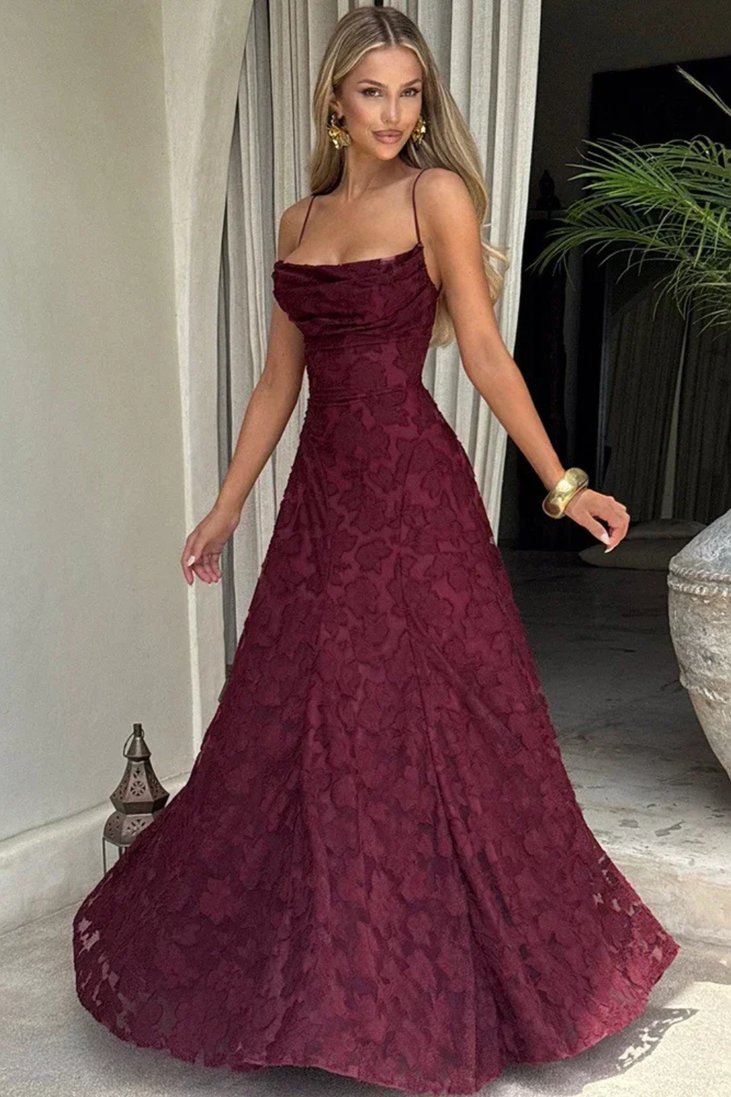 Robe Longue Élégante pour Femmes | Dos Lacé et Ajustable