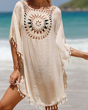 Paréo de plage bohème en crochet léger femme avec détails à pompons