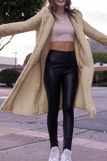 Veste en Fausse Fourrure Mi-Longue - Coupe Oversize et Design Ouvert