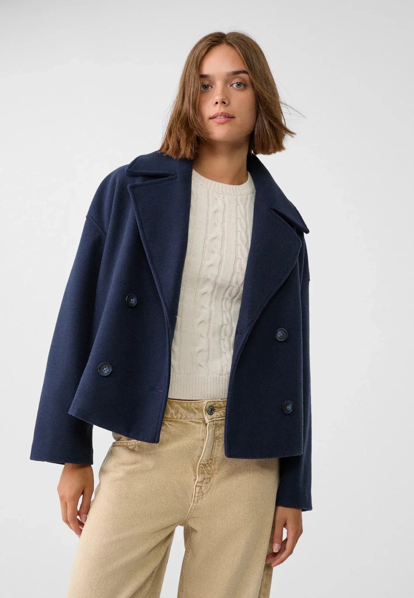 Veste Femme Oversized en Laine - Chic et Polyvalente pour Tenues Décontractées