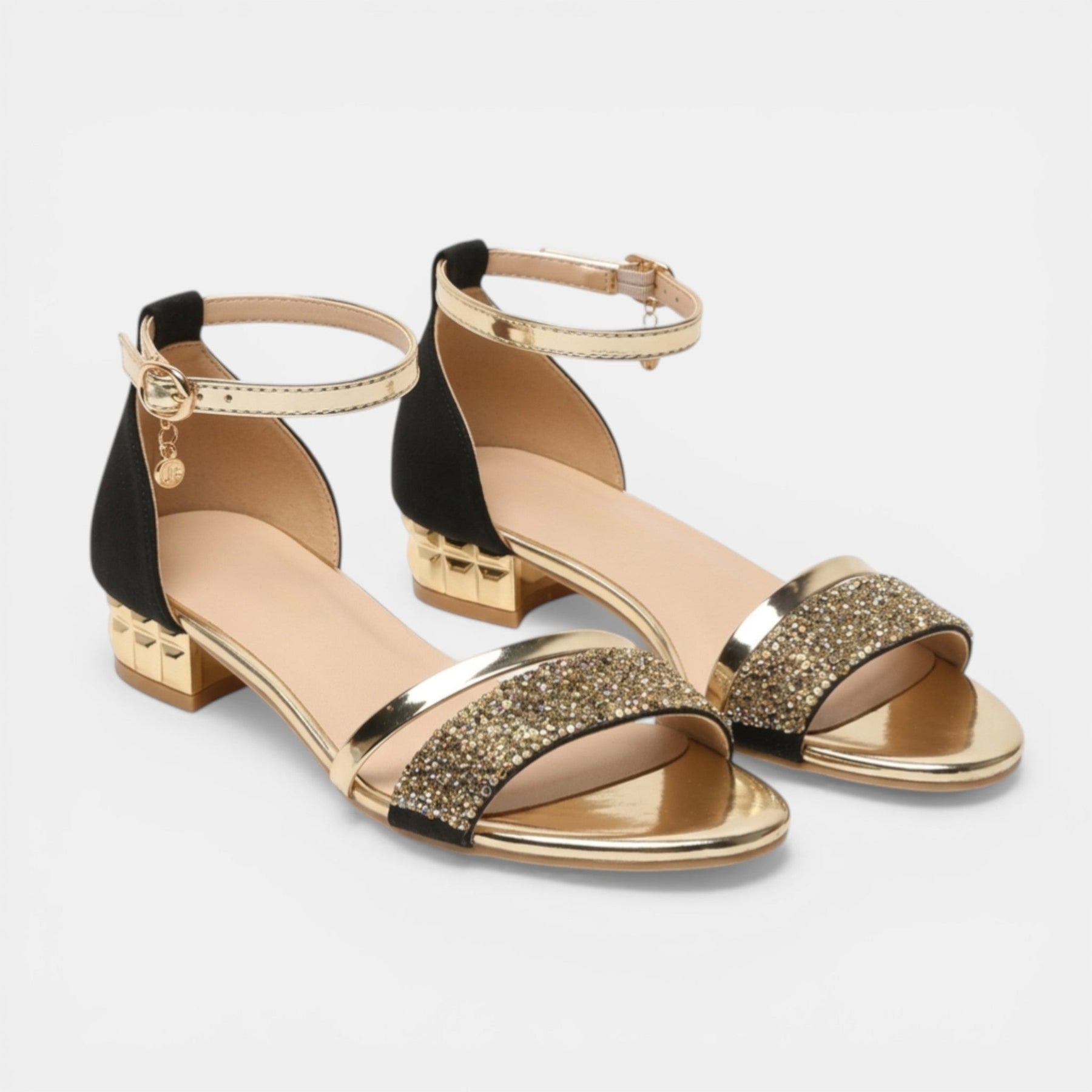 Sandales bout ouvert bride cheville réglable talon bloc accents métalliques femme
