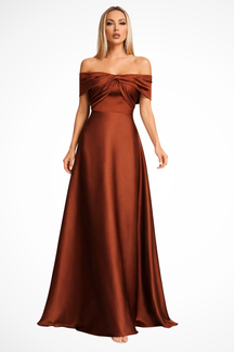 Robe de Mariage Satinée Maxi | Élégante et Décolleté Off-Shoulder