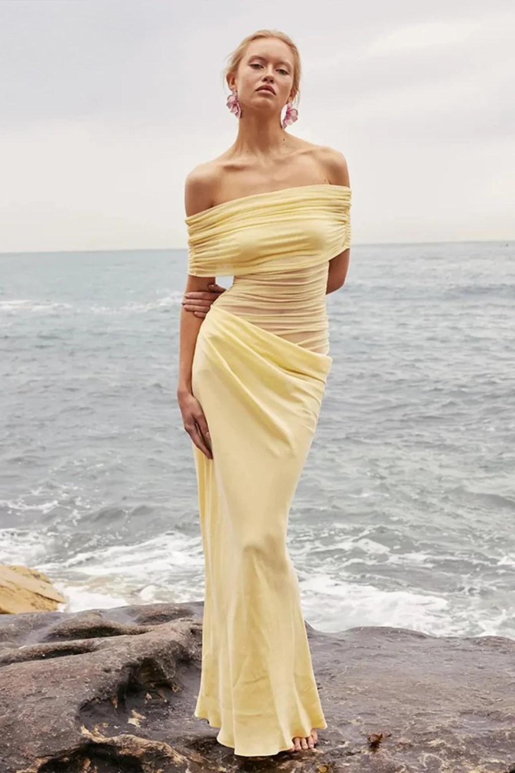 Robe de Soirée en Tulle | Silhouette Flatteuse et Élégante