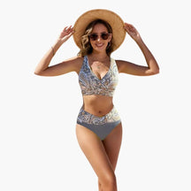 Maillot deux pièces stretch croisé encolure superposée bretelles réglables