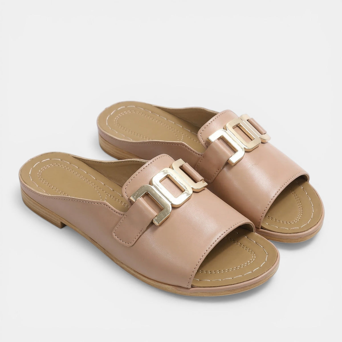 Sandales plateforme synthétiques bout ouvert détail boucle slip-on femme