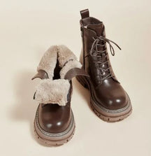 Bottes Imperméables en Fourrure pour Femmes - Confort Hivernal et Semelle Antidérapante