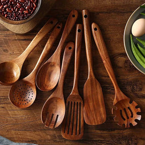 Ustensiles de Cuisine en Teck - Élégance et Durabilité au Quotidien