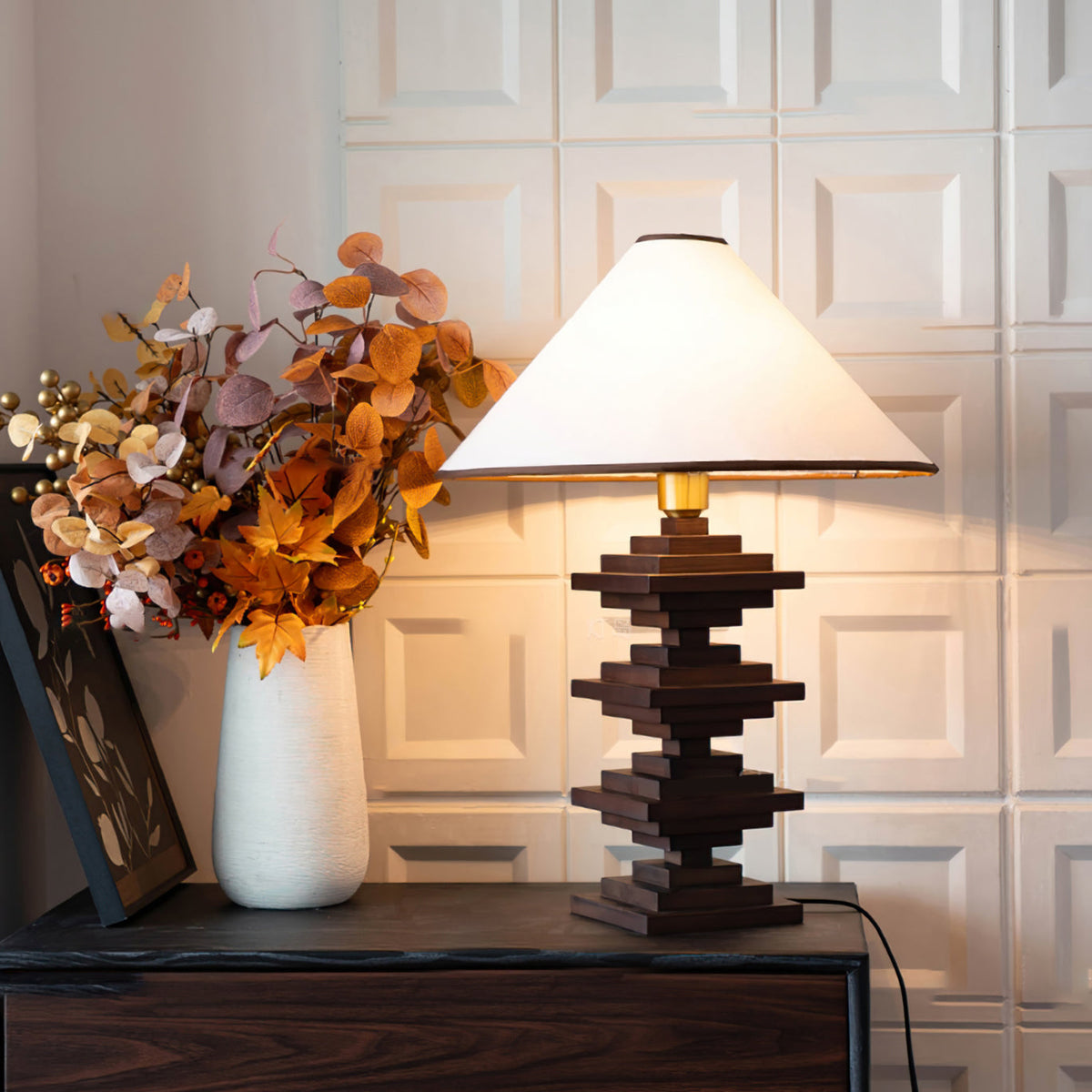Lampe de Table en Bois - Éclairage Chaleureux et Élégant