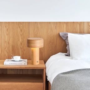 Lampe de Table Élégante en Bois - Design Dimmable et Lumière Chaleureuse