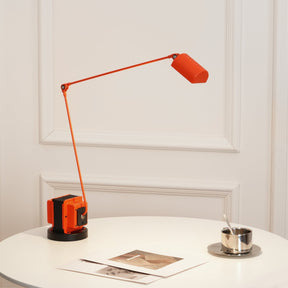 Lampe de Table Élégante et Polyvalente - Diffuseur Rotatif et Gradation Ajustable