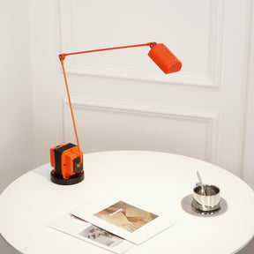 Lampe de Table Élégante et Polyvalente - Diffuseur Rotatif et Gradation Ajustable