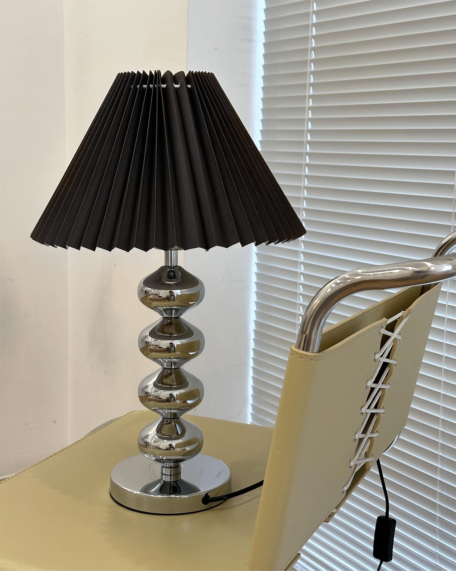 Lampe de Table Élégante - Style Vintage et Éclairage Doux