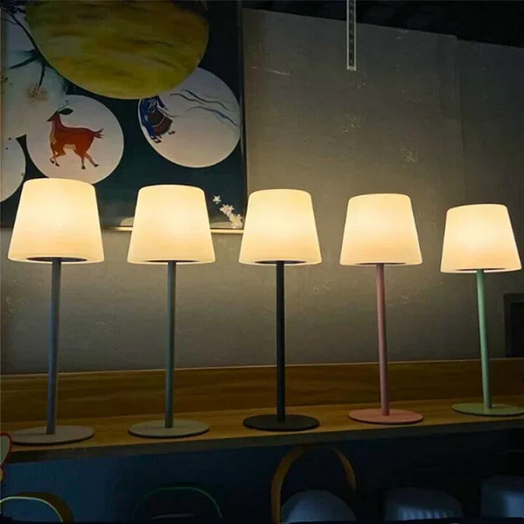 Lampe LED Sans Fil Moderne - Design Élégant et Ambiance Personnalisable