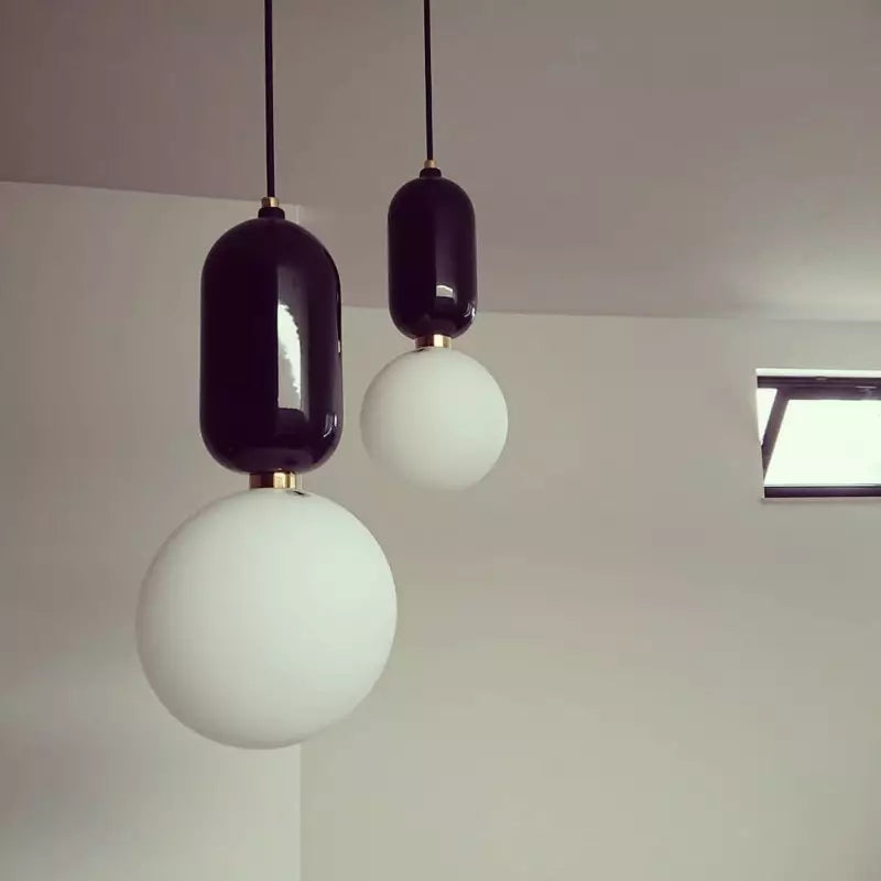 Lampe Sphérique Moderne - Éclairage Élégant pour Intérieurs Contemporains