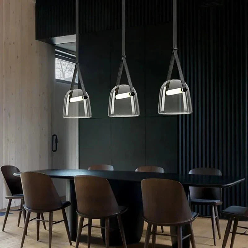Pendentif en Verre Élégant - Éclairage Luxueux pour Intérieurs Sophistiqués