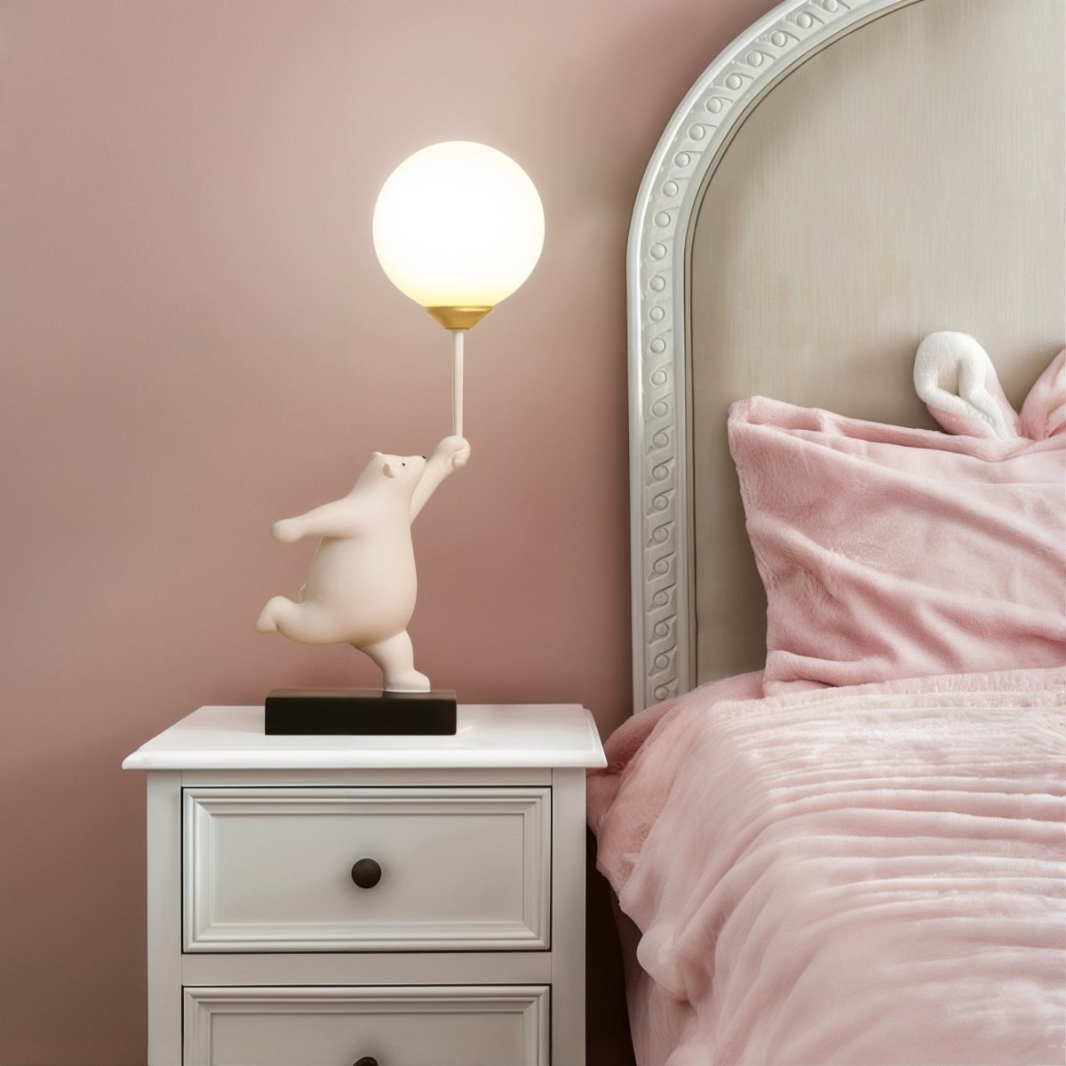 Lampe de Table Bébé Ours - Éclairage Doux et Charmant pour Enfant
