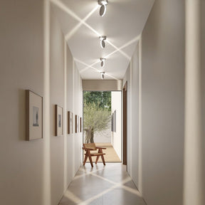 Applique LED d'Extérieur Moderne - Éclairage Économe en Énergie et Élégant
