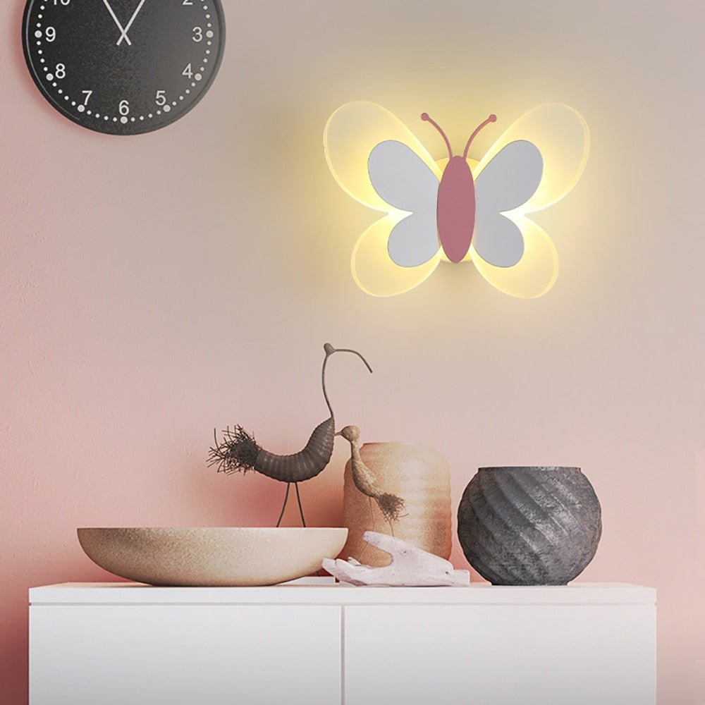 Lampe Murale Papillon LED - Design Créatif et Économe en Énergie