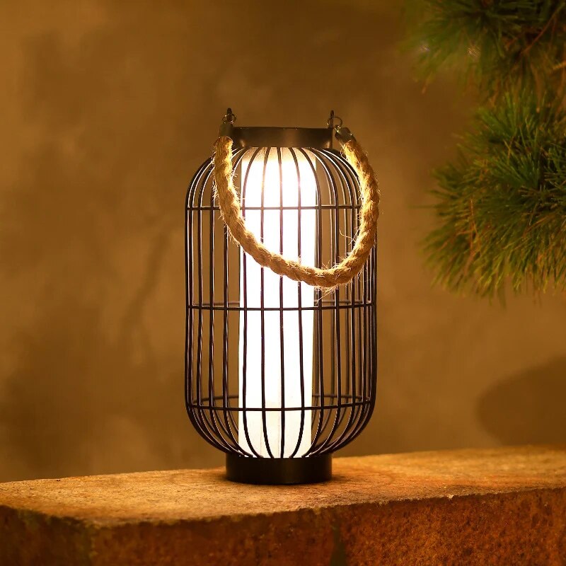 Lampe LED Solaire Extérieure - Design Élégant et Résistant aux Intempéries