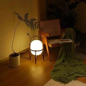 Lampe de Table en Bois avec Abat-jour en Verre - Élégance et Fonctionnalité Polyvalente