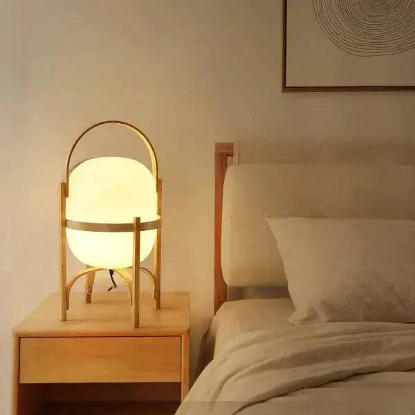 Lampe de Table en Bois avec Abat-jour en Verre - Élégance et Fonctionnalité Polyvalente