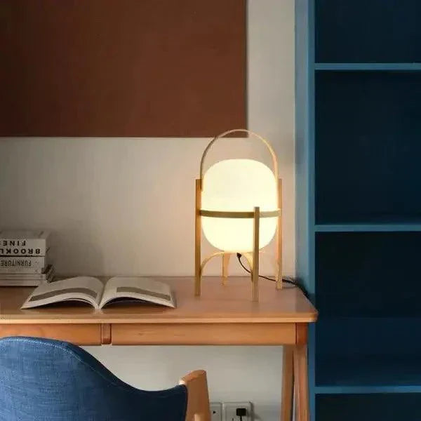 Lampe de Table en Bois avec Abat-jour en Verre - Élégance et Fonctionnalité Polyvalente