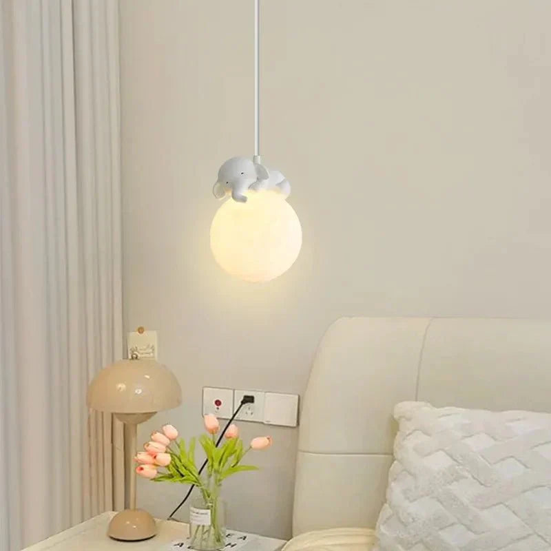 Lampe Lune pour Enfants - Éclairage Enchanteur et Apaisant