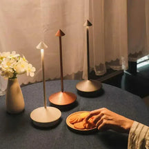 Lampe de Table Sans Fil Élégante - Longue Durée de Vie et Étanche