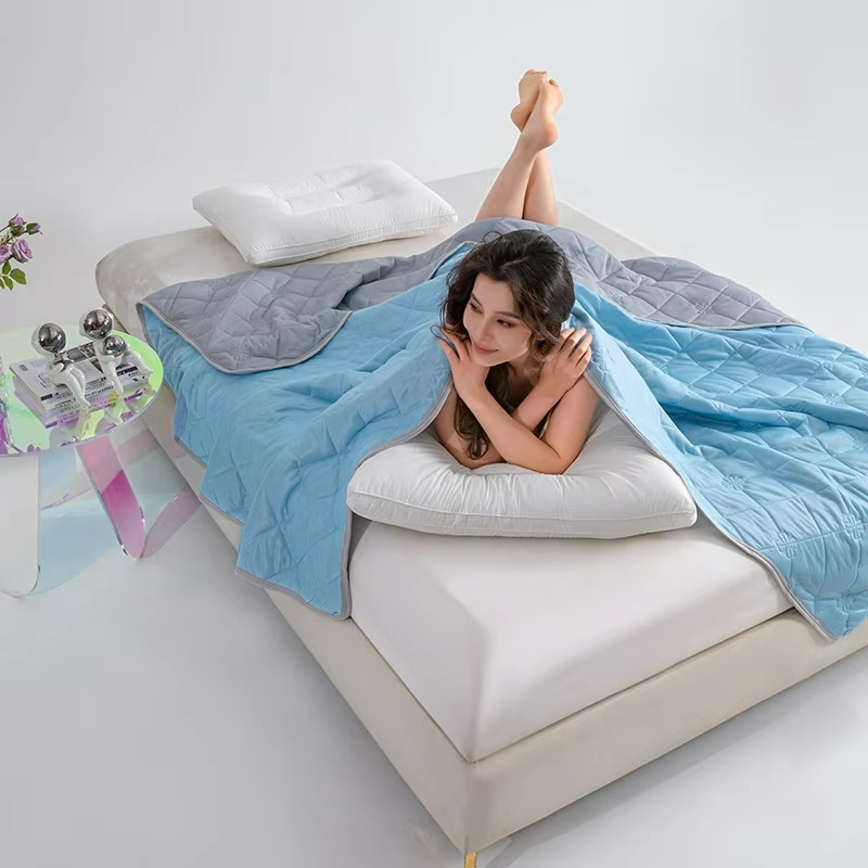Couette Légère d'Été - Confort Rafraîchissant et Écologique