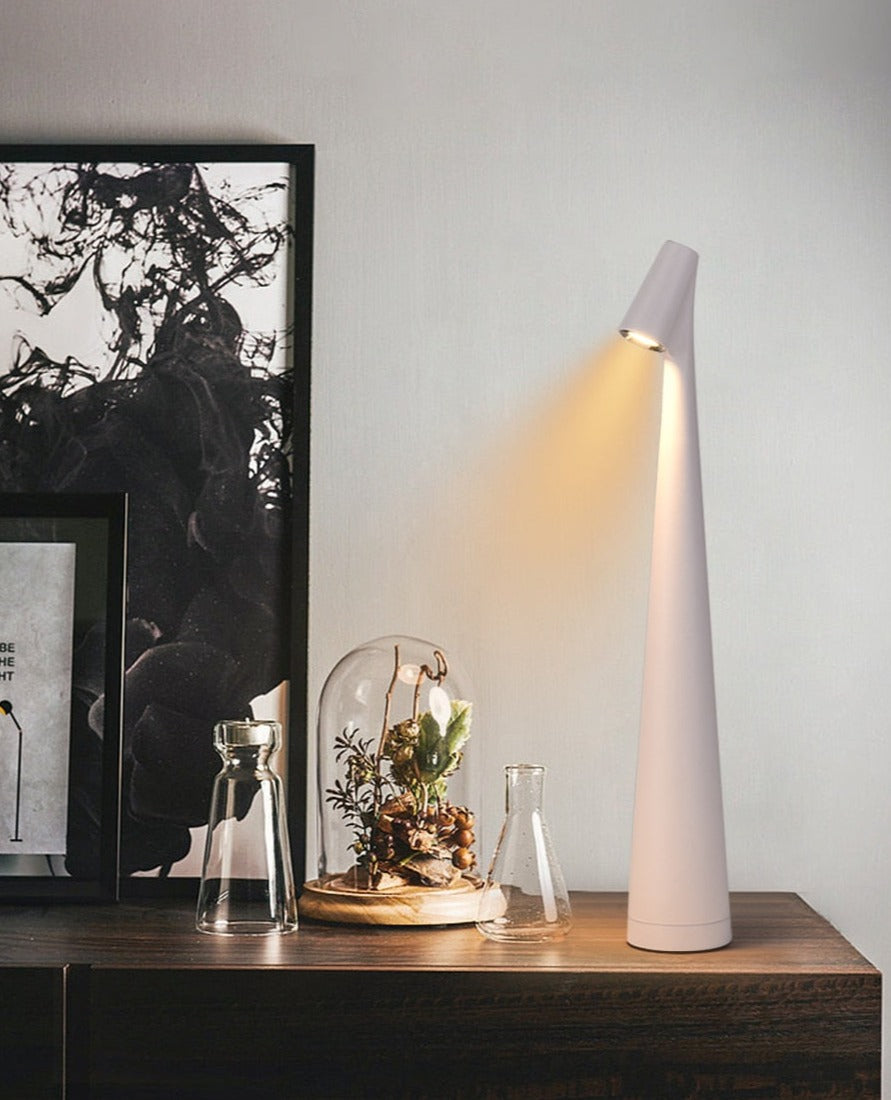 Lampe de Table Rechargeable LED - Élégante et Pratique pour Tous les Espaces