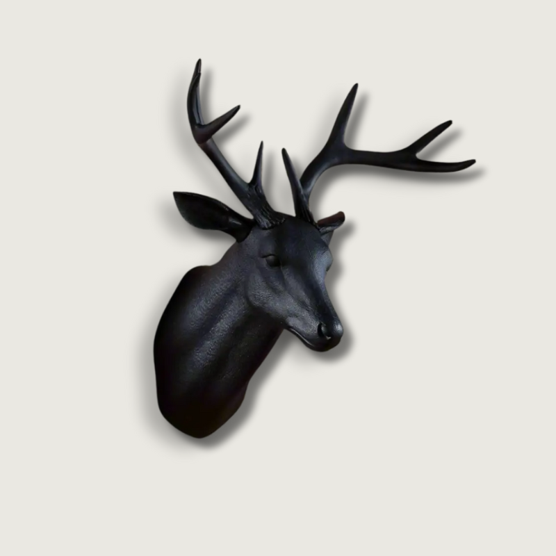 Décor Mural Cerf Nordique - Élégance Rustique et Artisanat Fait Main