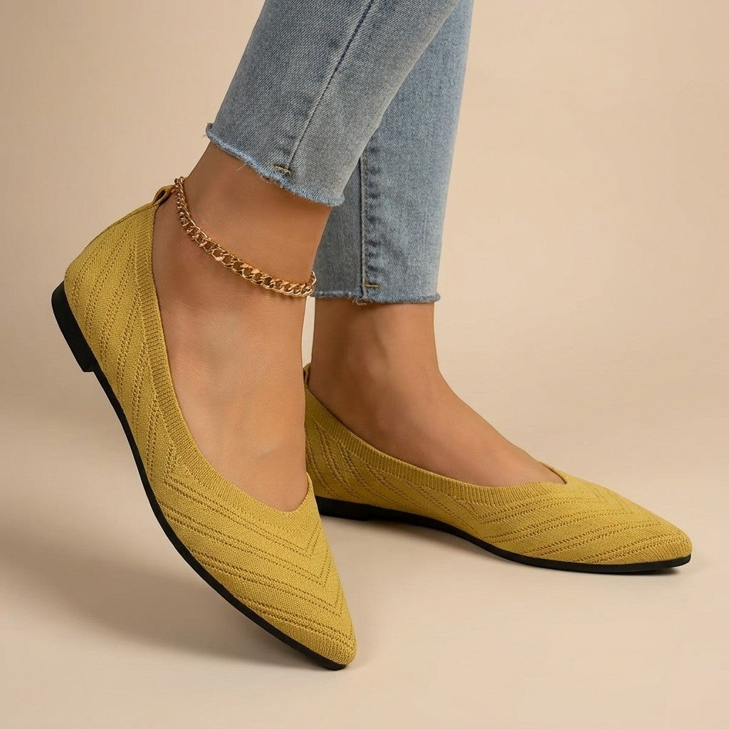 Mocassins à enfiler en maille femme détail chaîne silhouette pointue élégante