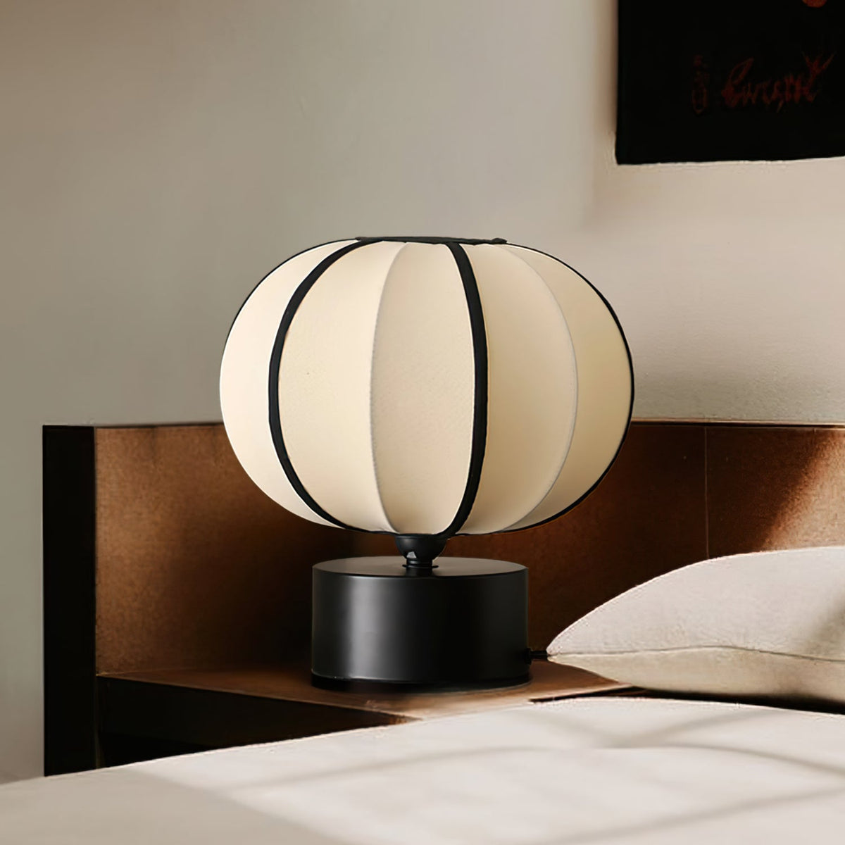 Lampe de Table Moderne - Éclairage Chaud et Design Élégant