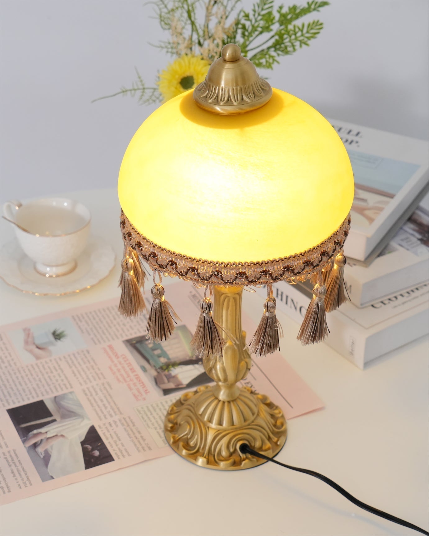 Lampe de Bureau en Laiton - Élégance Classique avec Détails Français