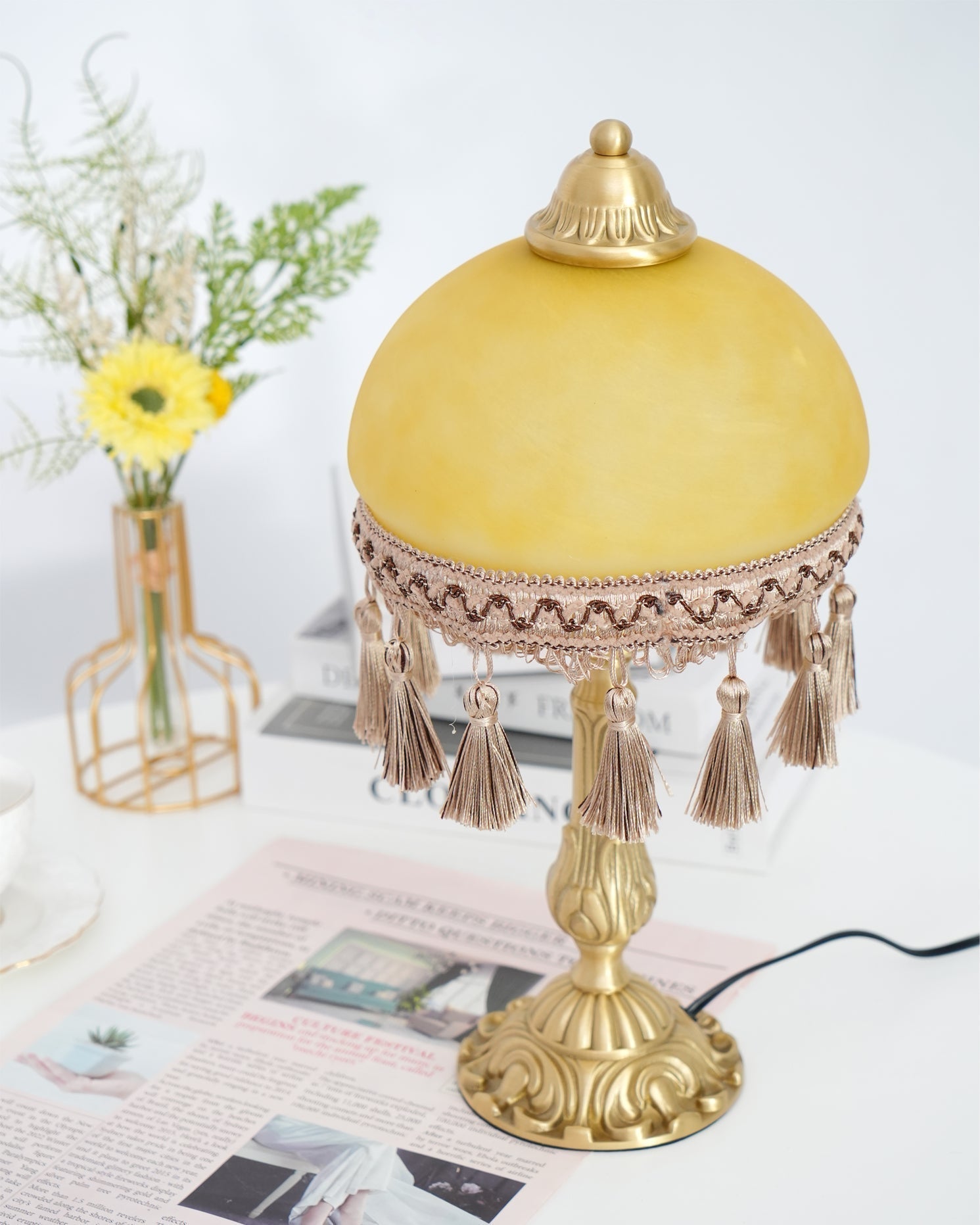 Lampe de Bureau en Laiton - Élégance Classique avec Détails Français
